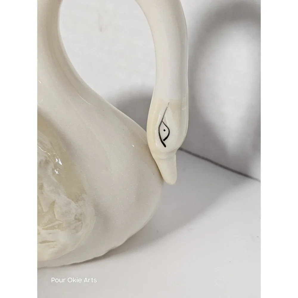 Belleek Made In Ireland Swan Creamer Vintage Porcelain Bird Perfect Beautiful
